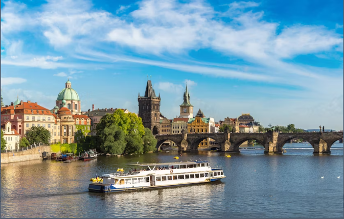 Cruise on the Vltava River with Dinner and Music in Prague